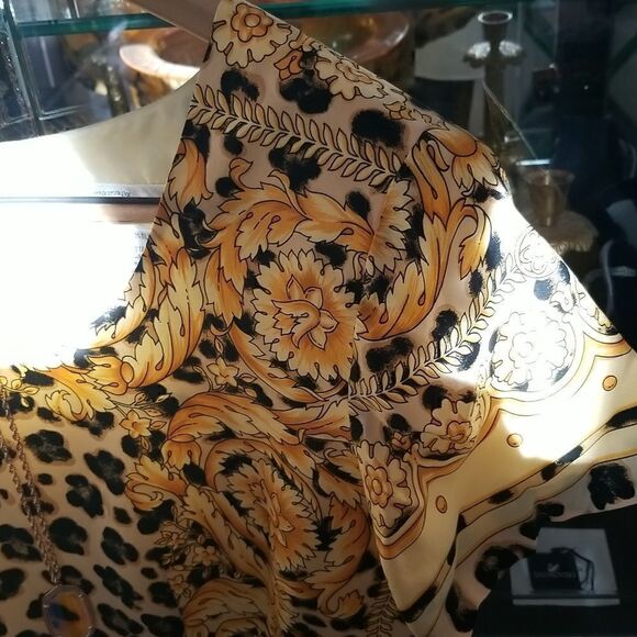 GORGEOUS YELLOW & GOLD & BLACK LEOPARD PRINT DRESS!! NEVER WORN 100% SILK LINING - Picture 10 of 17